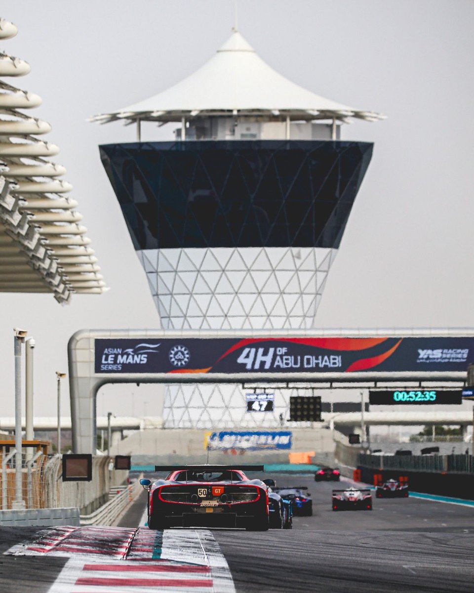 Carl Bennett tweet media