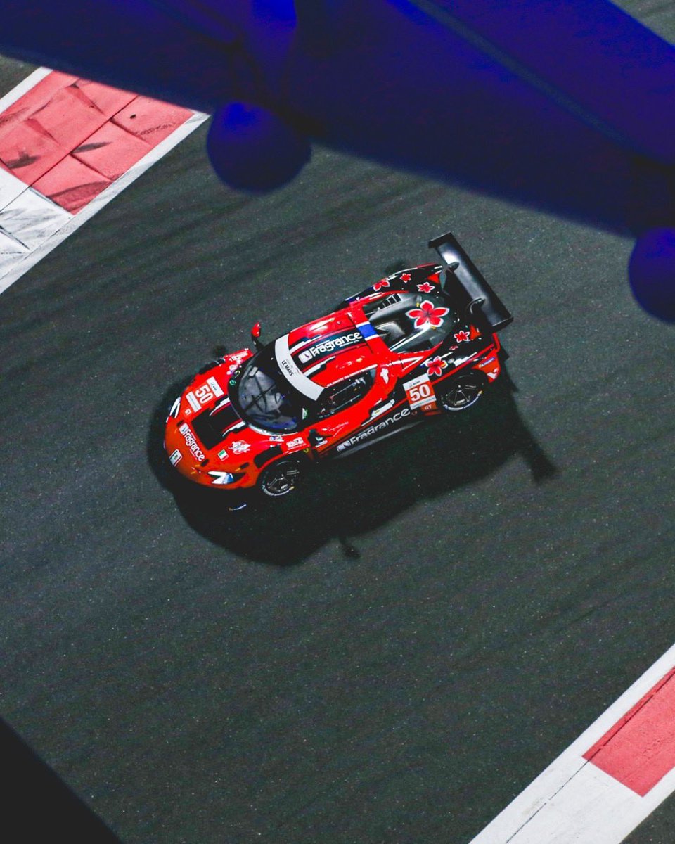 Carl Bennett tweet media