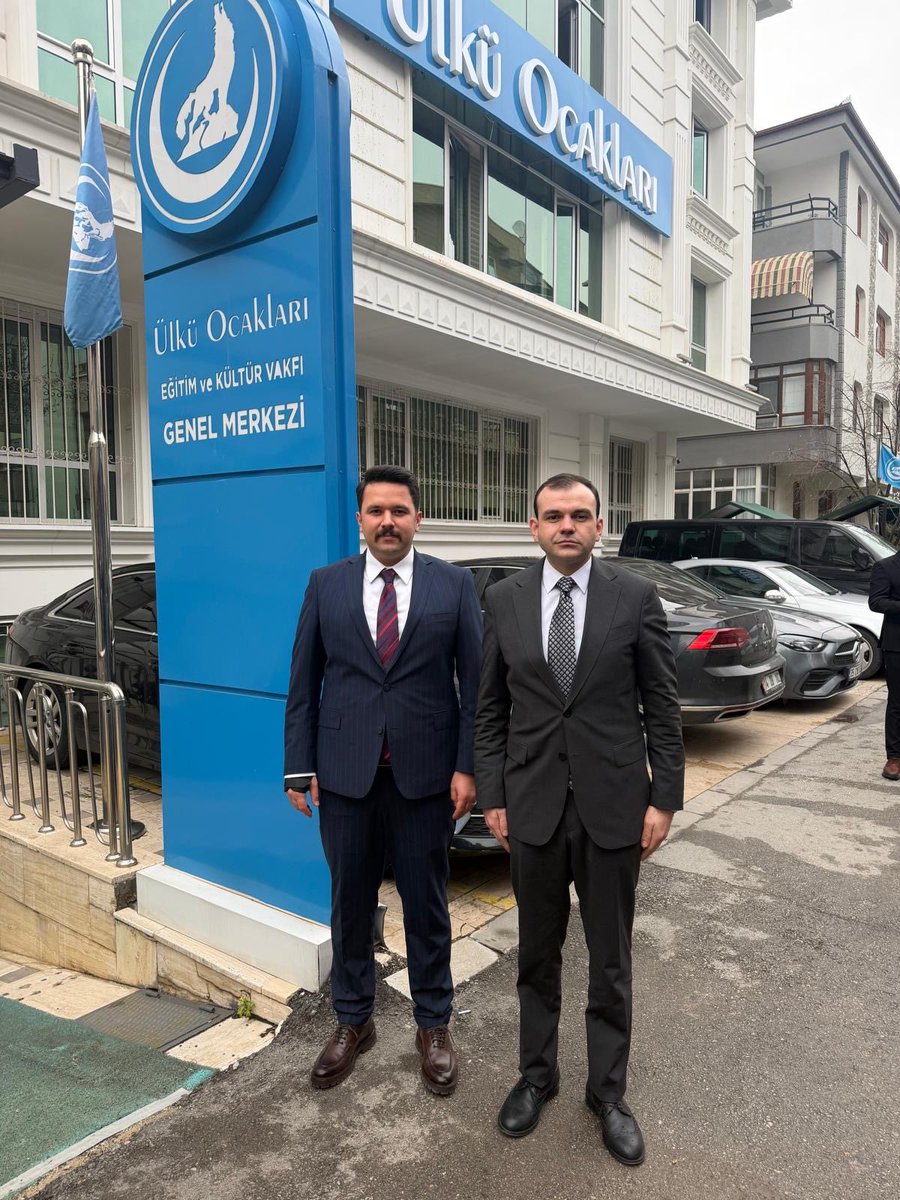 Ülkü Ocakları İstanbul İl Başkanımız Alparslan Doğan Beyefendi ile.
Emrindeyiz Reis.🇹🇷