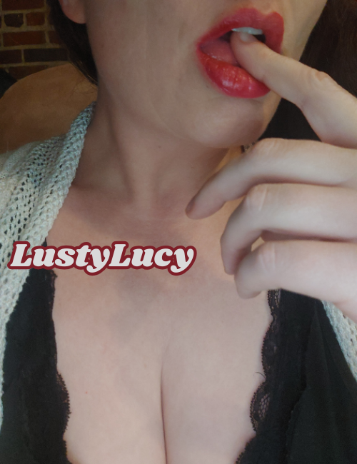 LustyLucyPlays's tweet image. I'm available now! 

tazel.com/lustylucy
Discord: lustylucycam
