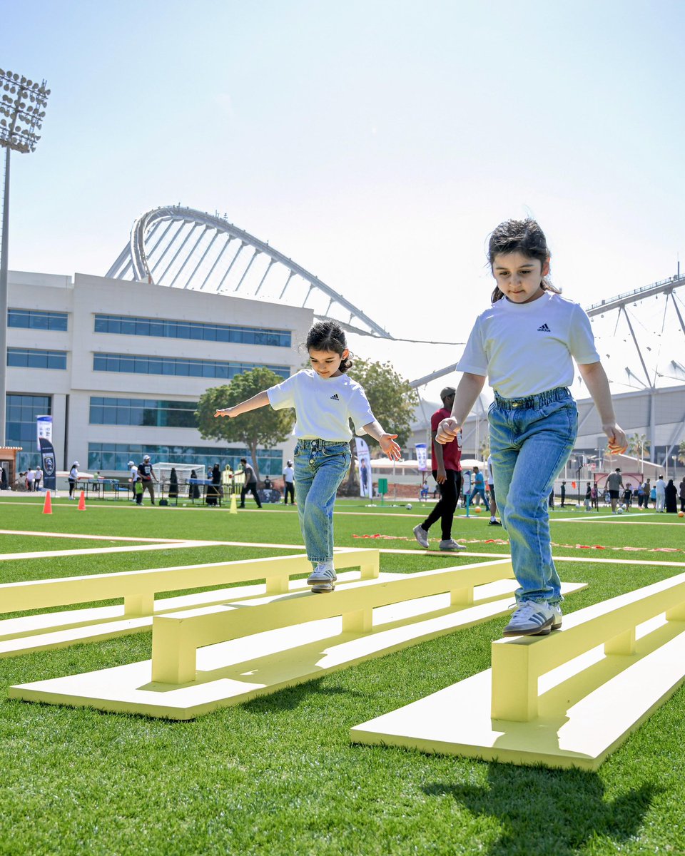 Qatar Rail tweet media