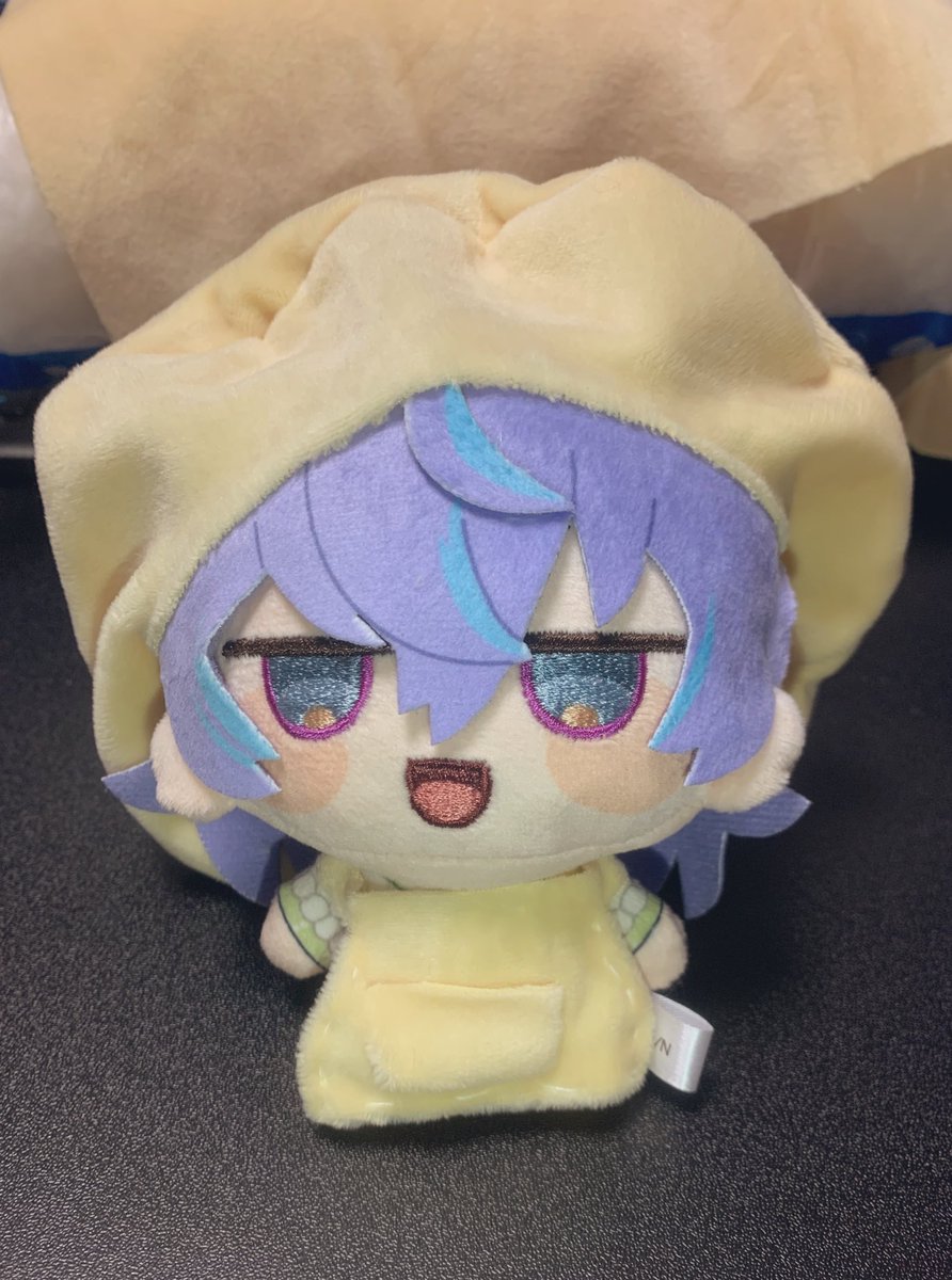 lolowv's tweet photo. 給食屋さん？ https://t.co/GfjC60E2qU