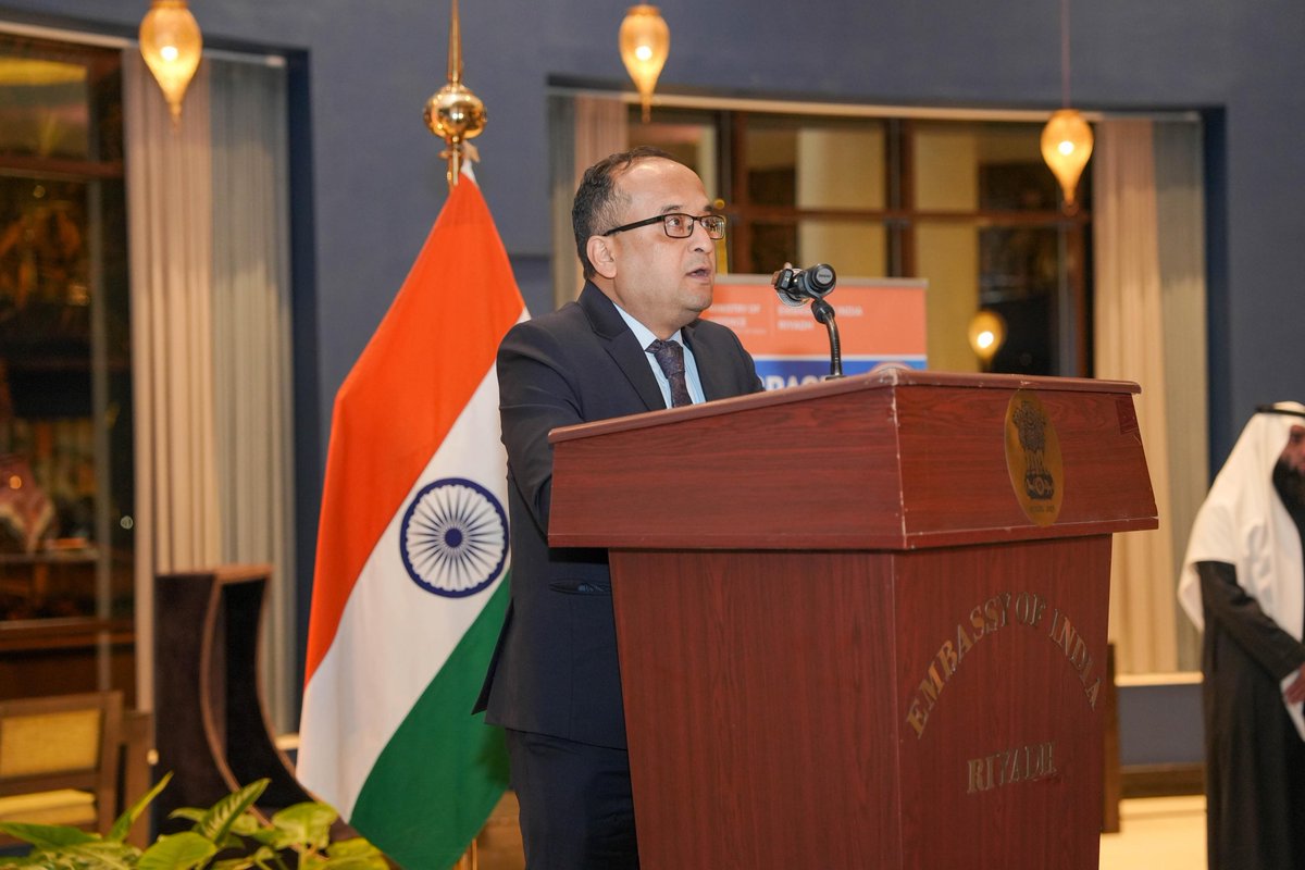 As part of the World Defence Show (WDS) 2026, being held in Riyadh from 8 to 12 February 2026, a Networking Dinner was organised by the Embassy of India in Riyadh on Monday, 9 February 2026. 
The event was held in the presence of the Hon’ble Raksha Rajya Mantri (Minister of State