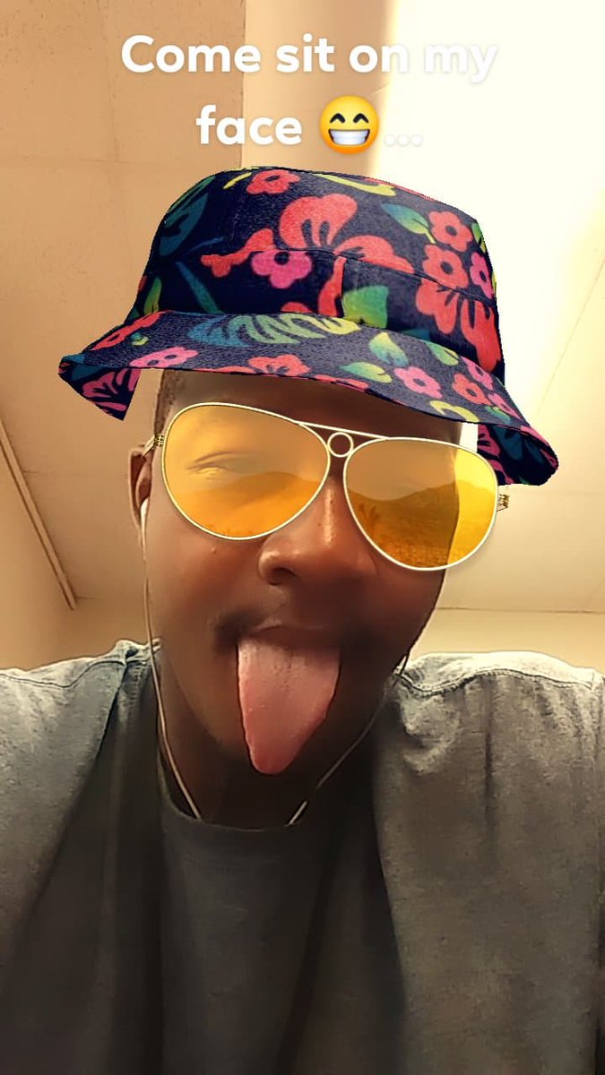 Xavier Robinson tweet media