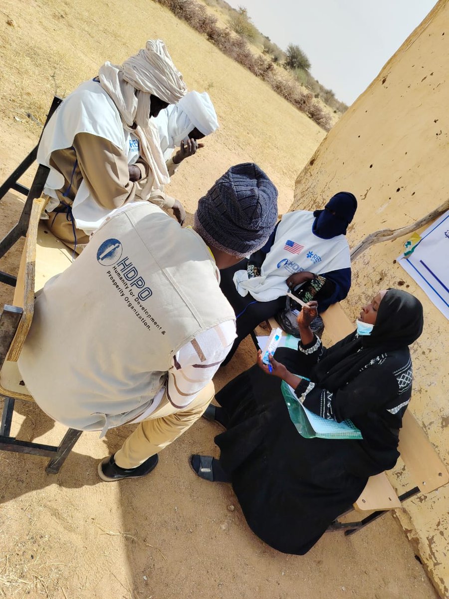 HDPO12's tweet photo. HDPO implemented household water treatment & hygiene promotion activities in Bamna, North Darfur in February 2026 , strengthening community prevention of waterborne diseases.
Implemented with @ReliefIntl and funded by @StateDept /BHA.

💧 The activity included refresher training for the Bamna Water Committee, practical demonstrations on correct chlorine dosage and safe handling, and distribution of chlorine to 50 households with on-site guidance on safe water storage and use.

#HDPO
 #WASH 
#SafeWater 
#HumanitarianResponse 
#NorthDarfur
#Sudan