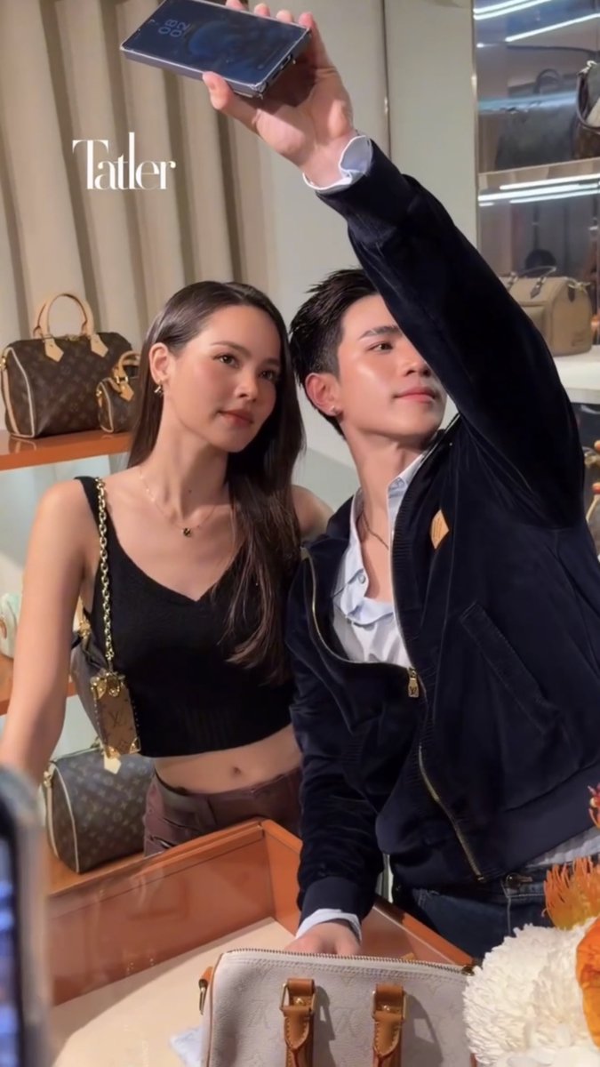 endless10x18's tweet image. แต่รูปนี้หนูถ่ายไรลูก555555555