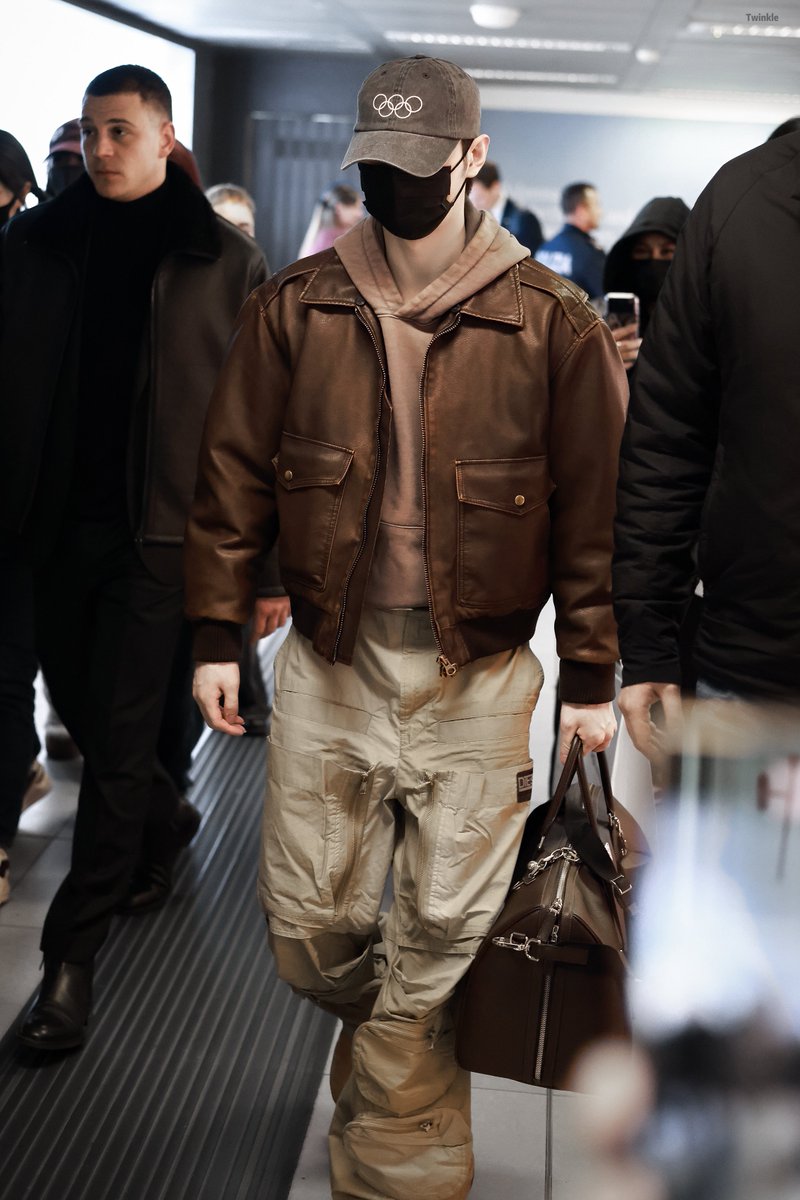 Twinkle_021208's tweet image. 260210 ✈️
#엔하이픈 #성훈 
#ENHYPEN #SUNGHOON