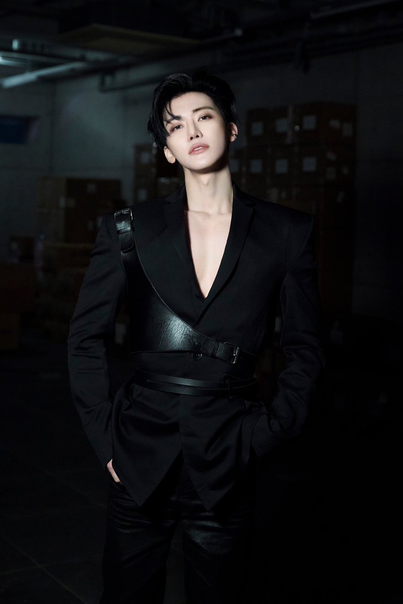 JMHC_CL's tweet image. JUJUR BELUM BISA MOVE ON DARI LOOK INI TAPI MALEM INI UDAH ADA LOOK BARU SKSKSKSKSK TIAP HARI GANTI LS 🥰🥰🥰

JNJM ONE SIDE FILM
#NCTJNJM_BOTHSIDES