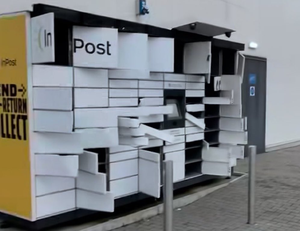 Michael A. Arouet tweet media