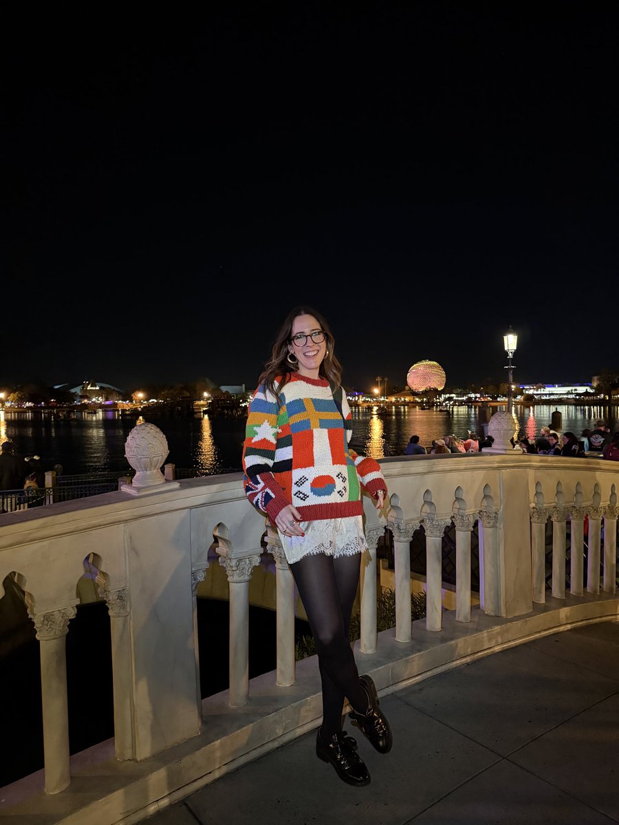 🍓✨carlye wisel tweet media