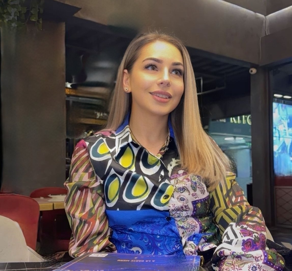 My control is deliberate, measured, and deeply felt. I set the pace,I draw the line.
You find freedom inside the structure I create, and I find pleasure in watching you surrender to it.