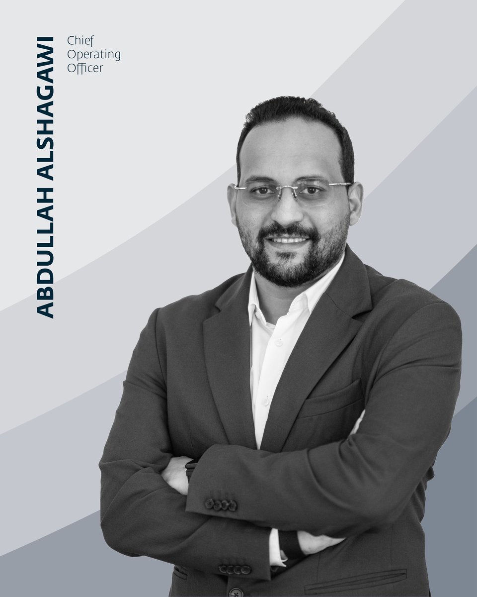 يشغل منصب الرئيس التنفيذي للعمليات (COO) بخبرة تمتد لأكثر من 10 سنوات في مجالات التصميم المعماري، والعمليات الهندسية، والقيادة المؤسسية ضمن بيئات استشارية متعددة التخصصات.
يقود حاليًا المنظومة التشغيلية لشركة أفنية في كل من المملكة العربية السعودية وجمهورية مصر العربية، ويسهم في