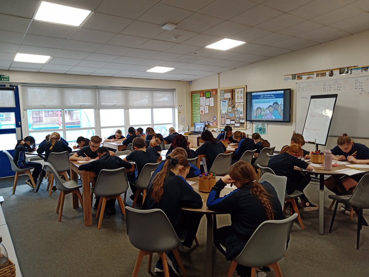 Mrs Malley tweet media