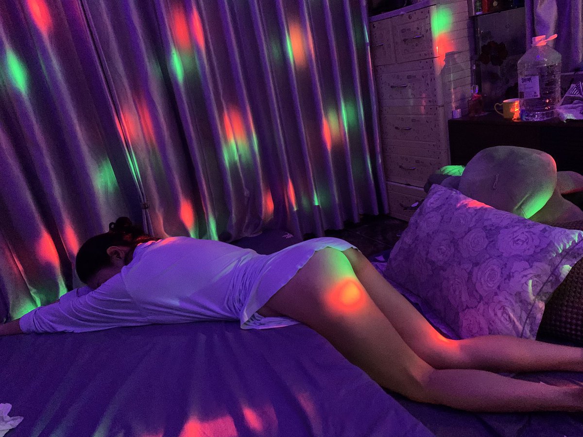 VC NguyenLe tweet media