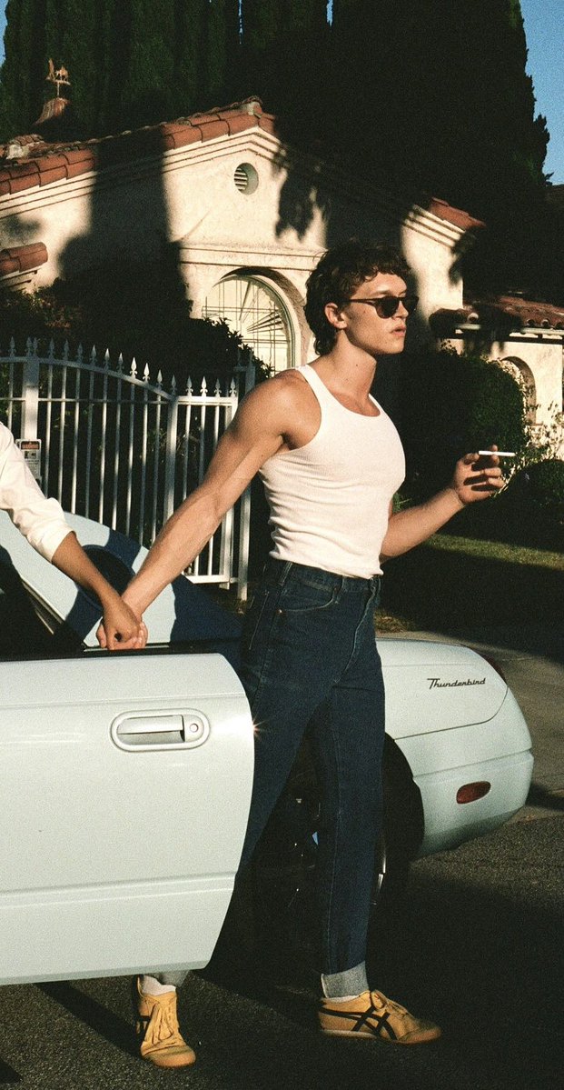 ttonyams's tweet image. Good for them.