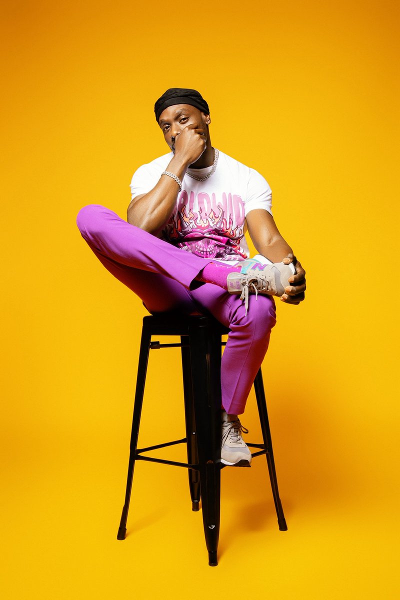 RayvonJustRay's tweet image. Be Fearless in pursuit of what sets your Soul on fire 🔥 “Let God Spin It” if you’re Trusting God and leaving it in his hands 🙌🏾 give me a amen 🙏🏾 and don’t doubt yourself or God’s wonder working Power. 

#trustgodnomatterwhat 💪 #pushthrough #nevergive pics by @npearcypics