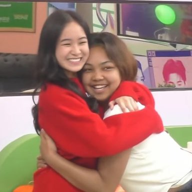 forever thankful kay carmelle kasi she’s one of cap’s day ones talaga. from being the first one to choose her to be in her group, for always looking out and taking care of her, being cap’s no. 1 cheerleader and supporter, and being one of caprice’s reel mowms inside bnk :(