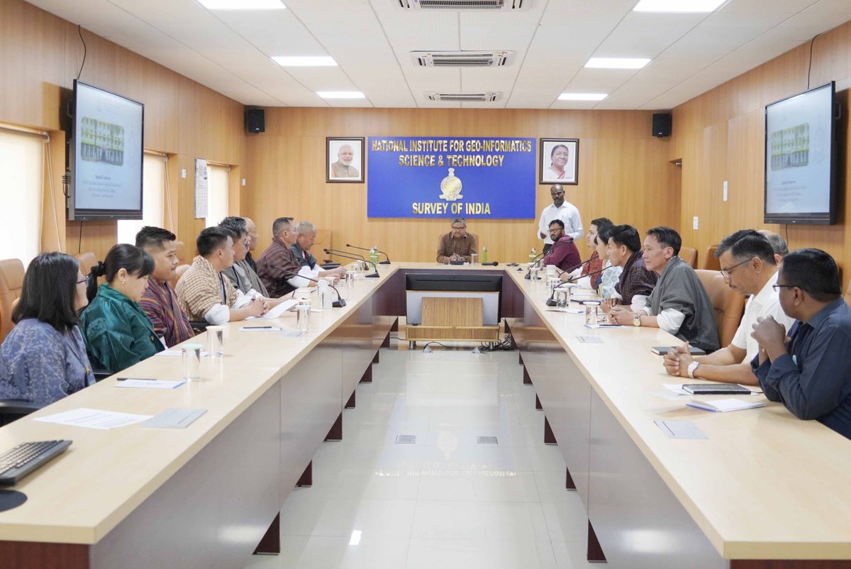 NIGST1967's tweet photo. NIGST inaugurated a 5-day training on Field Data Updation using FDC (09–13 Feb 2026) for 15 officers from NLCS, Bhutan.
Focus on GNSS, CORS integration &amp; modern field data workflows.
#NIGST #SurveyOfIndia #Bhutan #GeospatialTraining https://t.co/hDHEhgx7Vp