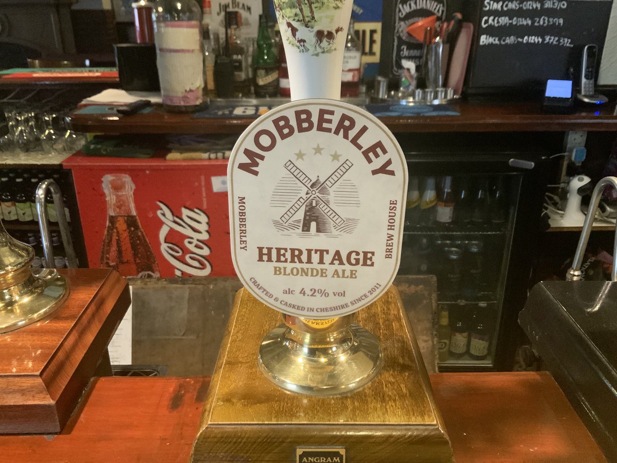 Olde cottage tweet media