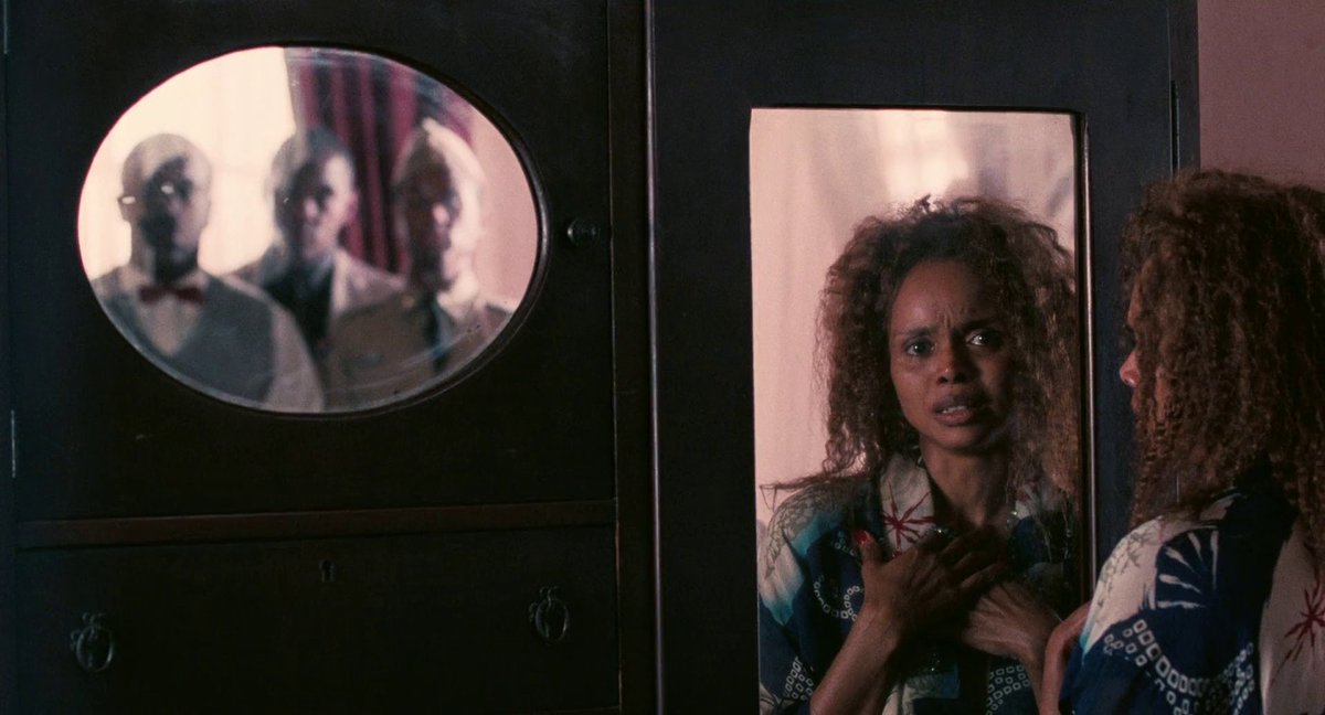 Sasha_Screens's tweet image. gorgeous movie, so evocative of a time and a place, almost like a southern gothic noir, exploring memories and childhood and family secrets. an added flavor of magical realism is such a great touch, too. and what a cast, such strong and tender performances from all the ladies.