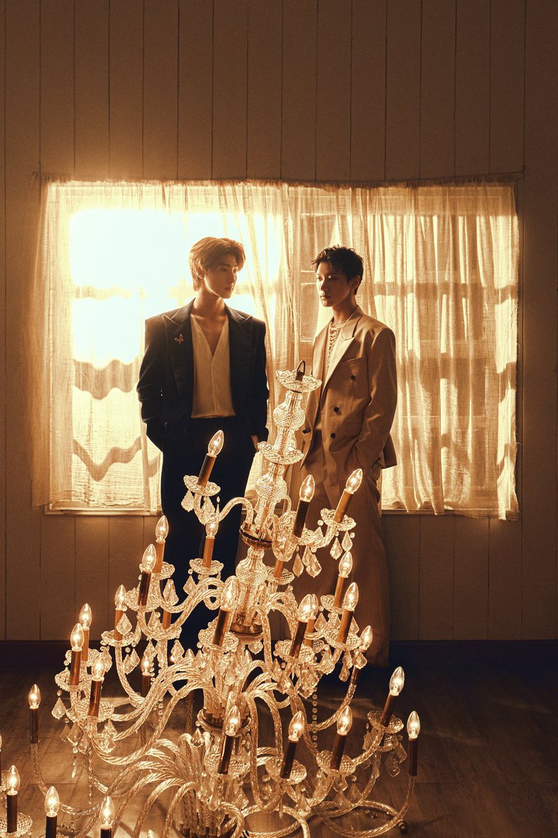 ((เป็นรูปที่ควรเอามาลงทีเซอร์เรียกแขกด้วยซ้ำ))