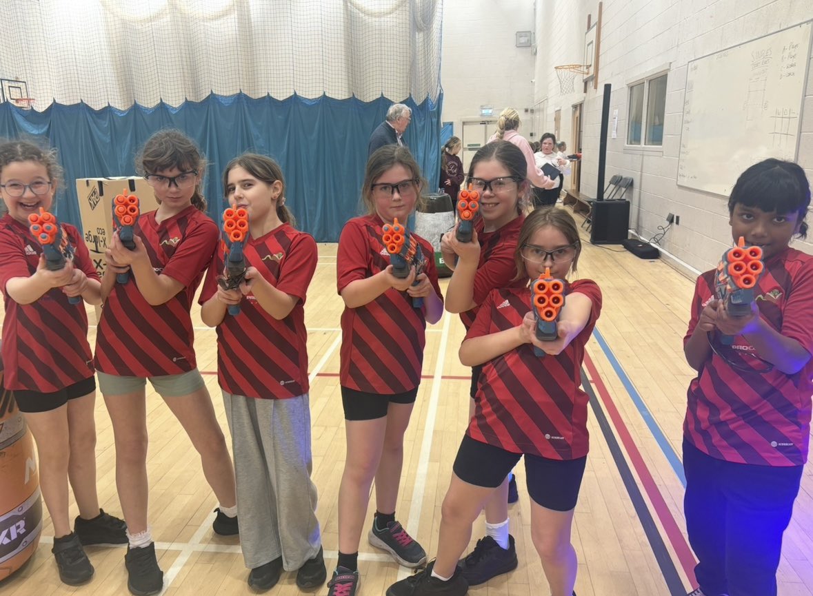 PE at Broadbent Fold Primary School tweet media