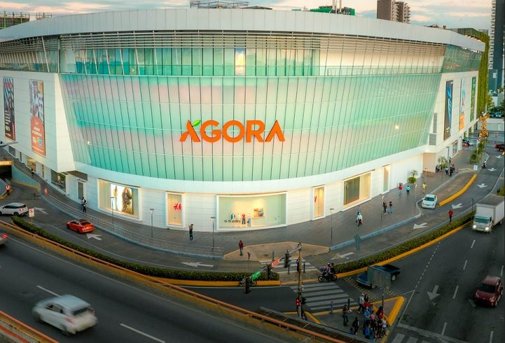 brandingpol's tweet photo. Mujer muere tras caer del cuatro nivel de estacionamientos de Ágora Mall, en RD https://t.co/YyjEyE81rN a través de @TelescopioDo Nuria https://t.co/PiHrBEFqWz