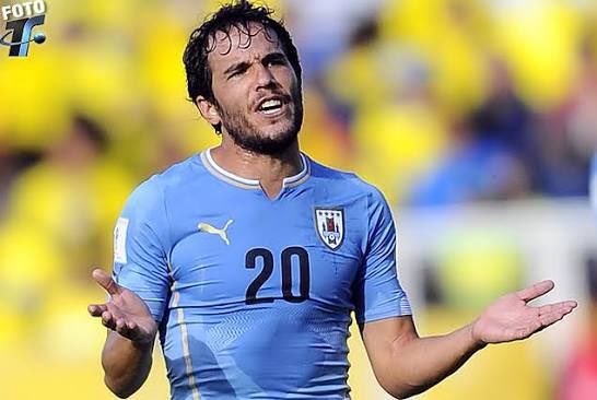 “Tata” González nuevamente mundialista. 

Seguirá al plantel y cuerpo técnico durante la copa. 

En breve aparecerán más detalles.