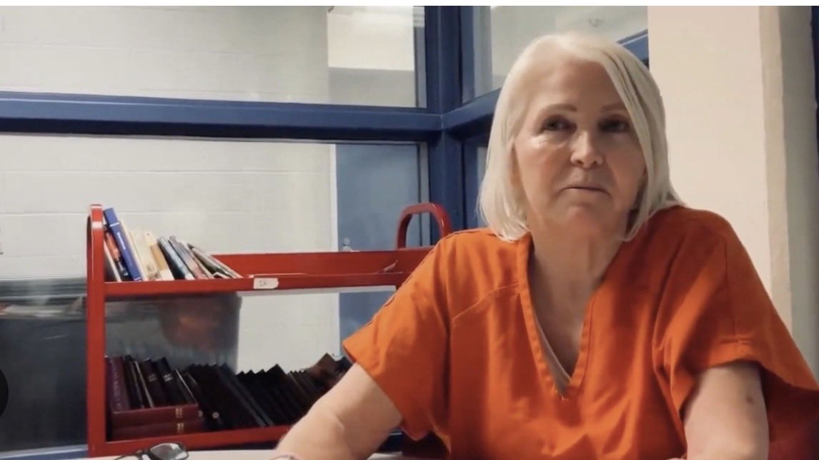 🎥🇺🇸 #TinaPetersTuesday

Today we spotlight Tina Peters, a public servant who has paid a steep price for standing up for election integrity and transparency. She has now been in prison for 495 days. Enough is enough.

Help cover Tina’s legal fees by donating to the American