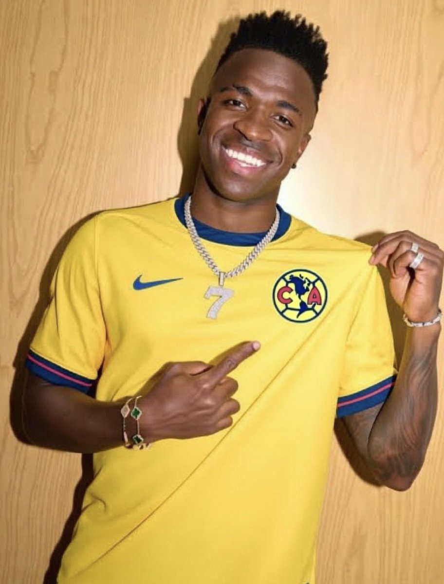 Jcaa17K's tweet photo. @ClubAmerica Bienvenido Vini https://t.co/LKFOL1cD4o