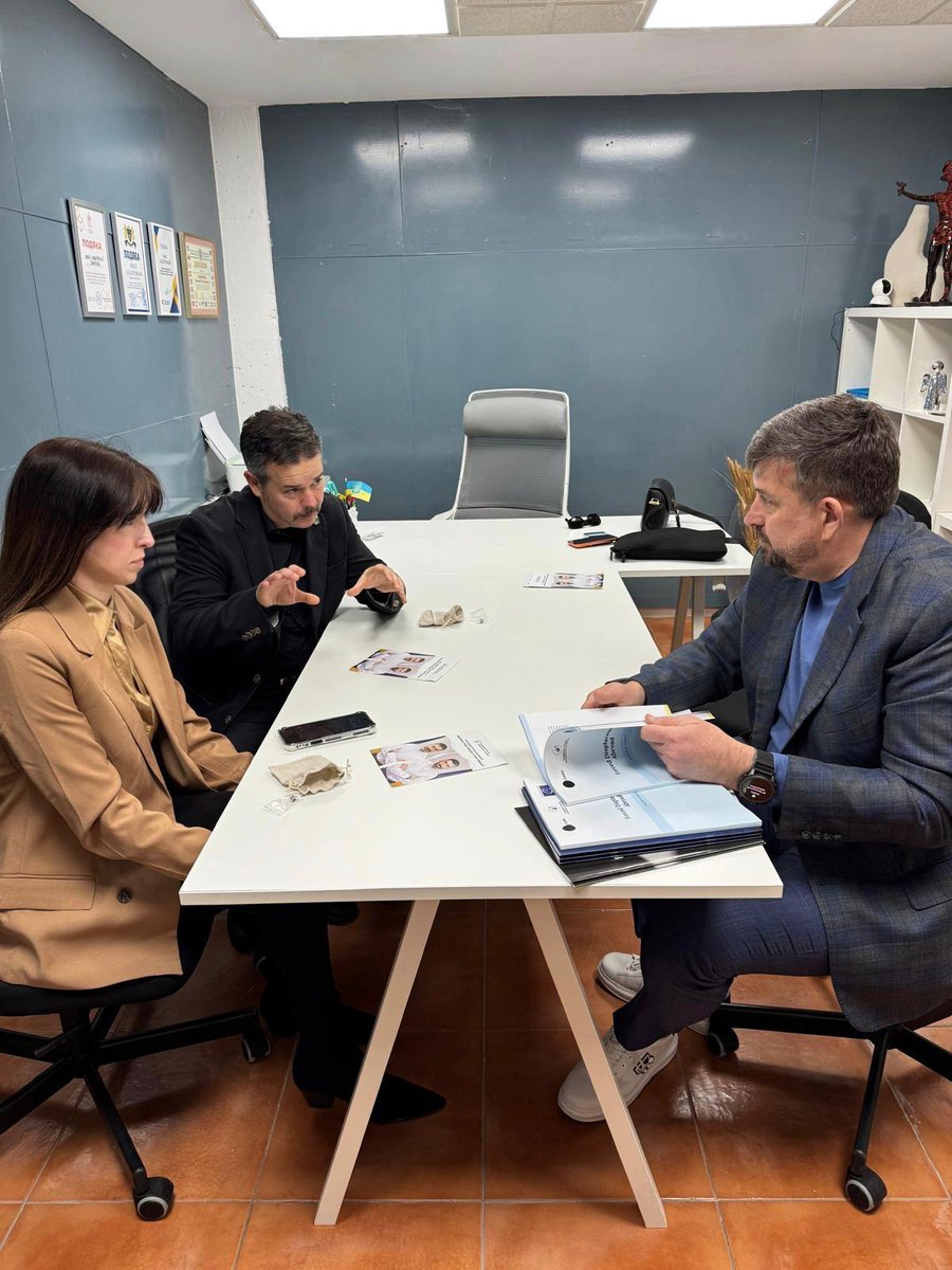 facebook.com/10007911348554…