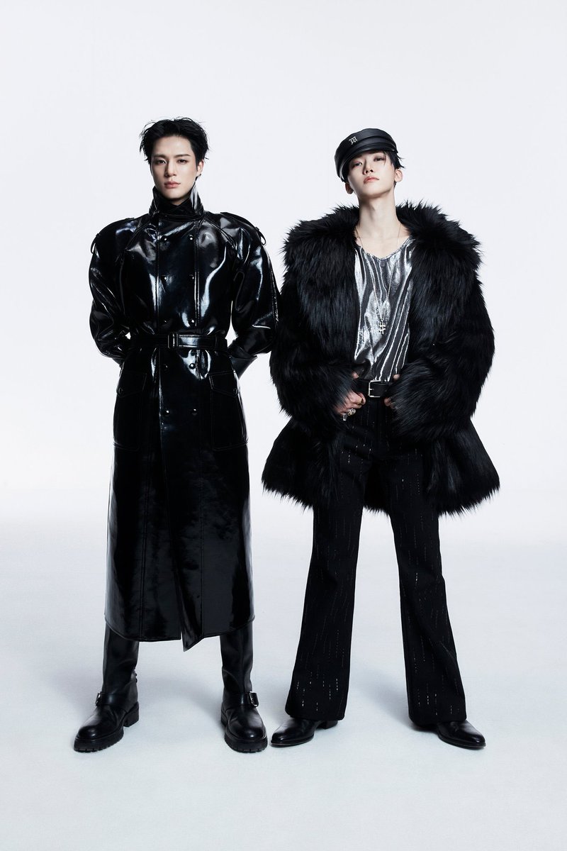 이젠그냥 보디가드 가챠해서 두르고 다니는 황야의마년데 어쩌다 하울은 가볍게 직여줄애 나와서 ㅈㄴ기세등등해진 민이같다