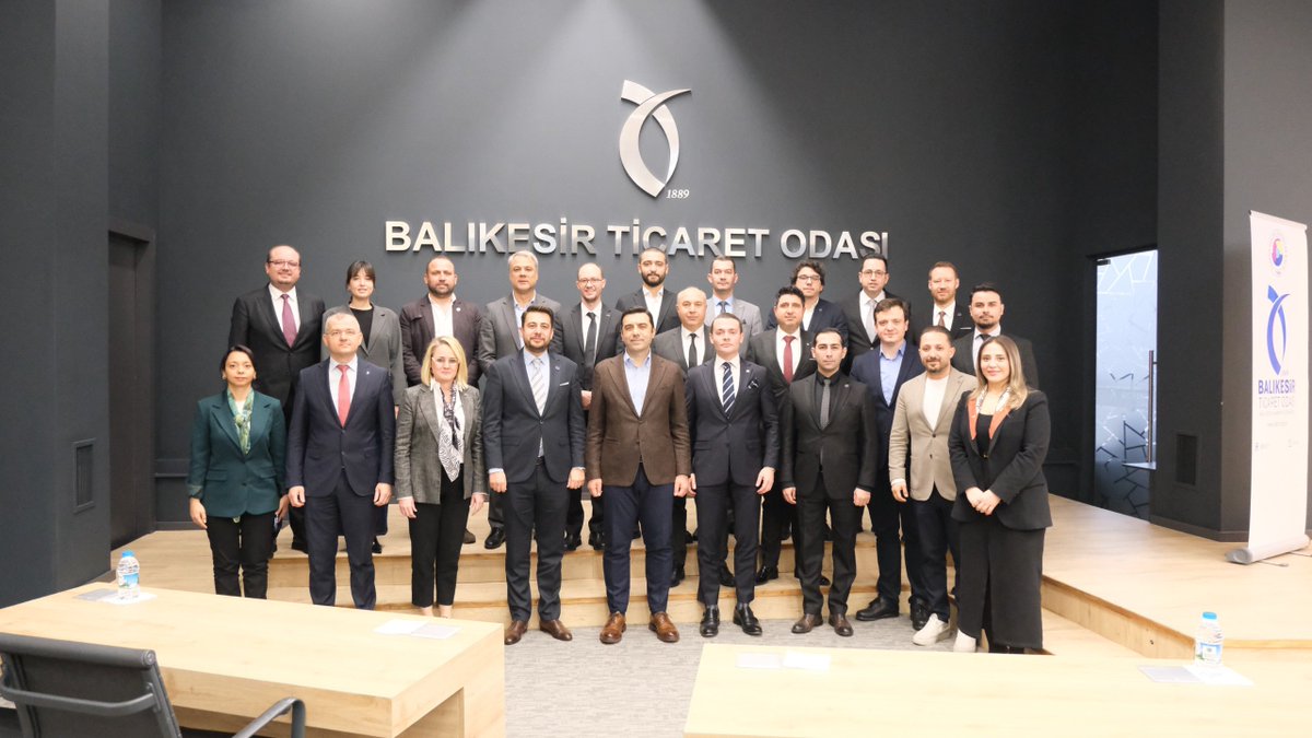 Balıkesir Genç İş İnsanları Derneği (BAGİAD) ev sahipliğinde, Ege Genç İş İnsanları Dernekleri Federasyonu’nun (EGİFED) Balıkesir programı kapsamında bizleri ziyaret ettiler.
Nazik ziyaretleri dolayısıyla EGİFED Yönetim Kurulu Başkan Vekili M. Kaan Özhelvacı’ya ve Balıkesir