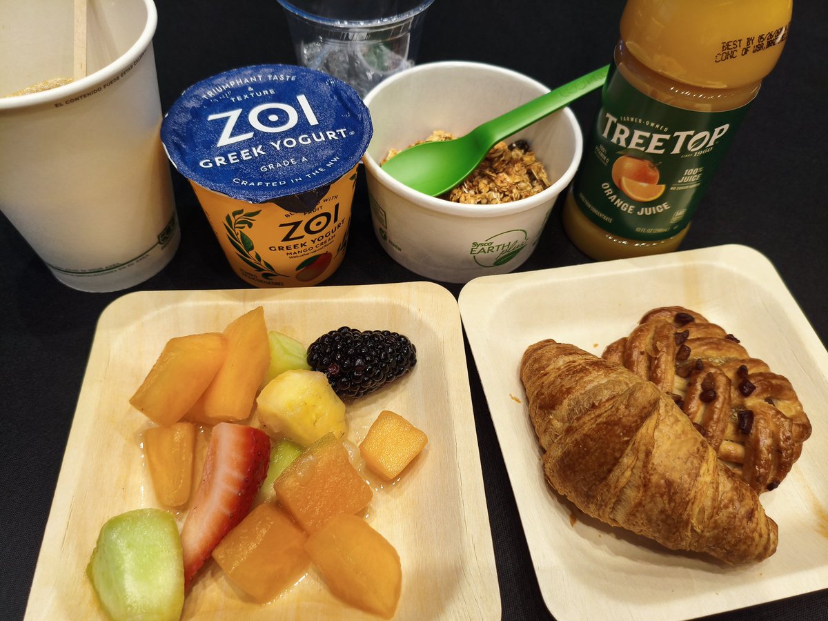kentajp's tweet photo. 朝食をいただきました。 https://t.co/10f942ckns