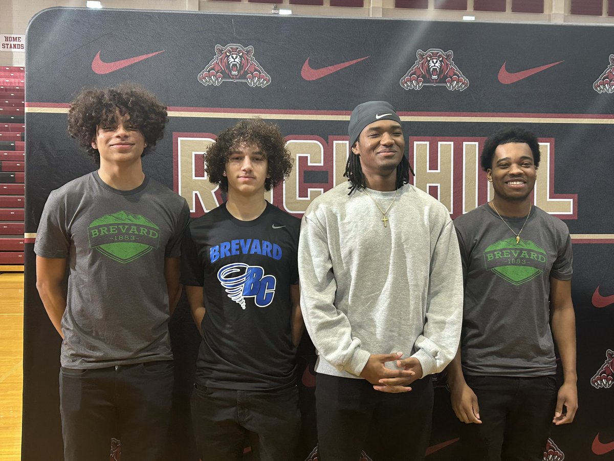 Tolton Wintering tweet media