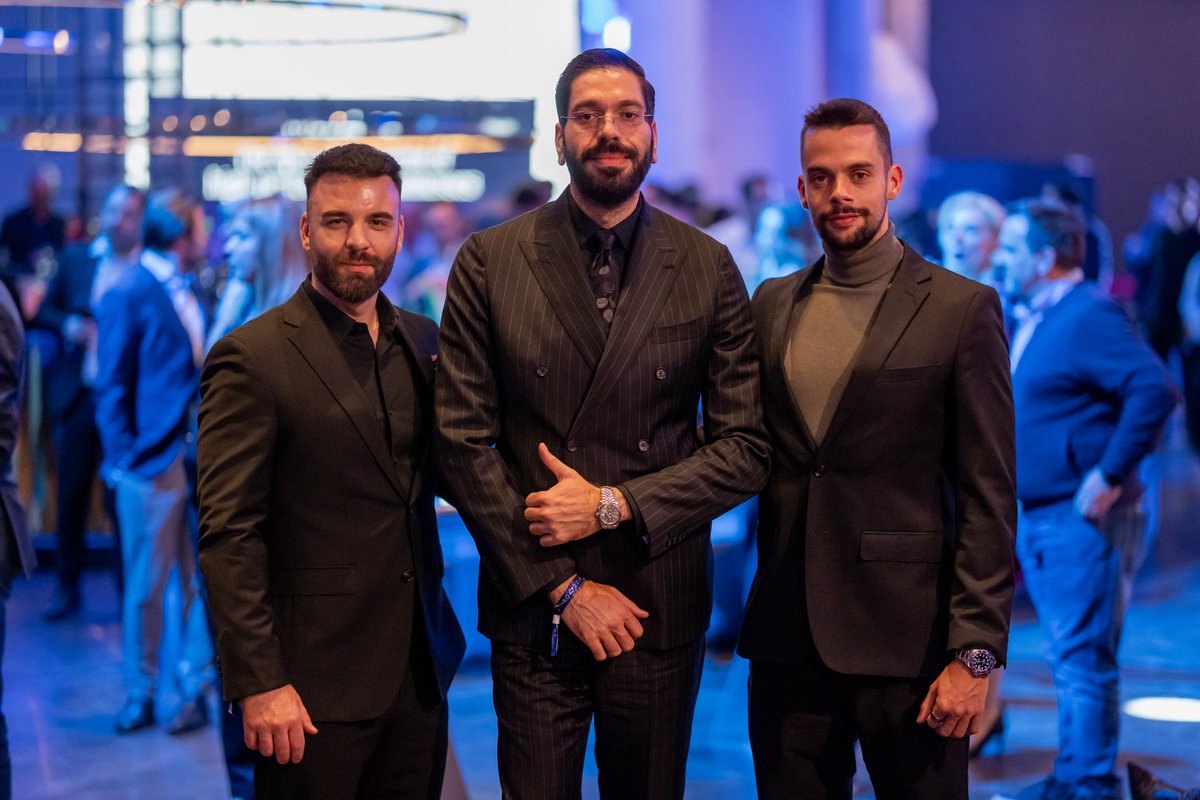 VD Law Group tweet media