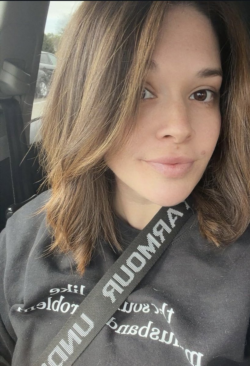 itsalwayssam0's tweet image. Profile Picture Posted 🙃😎