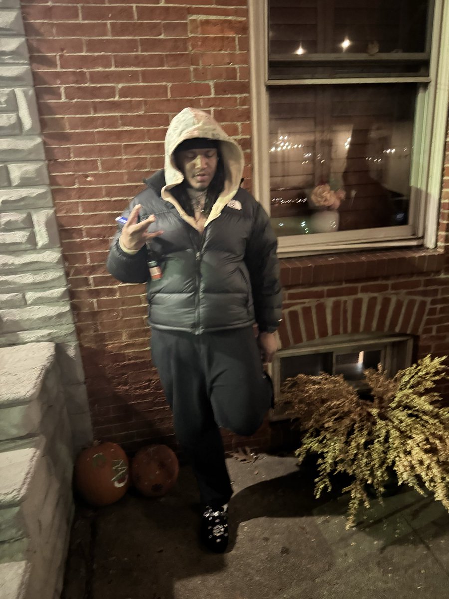 RahNowitzki's tweet image. 👍🏽😀