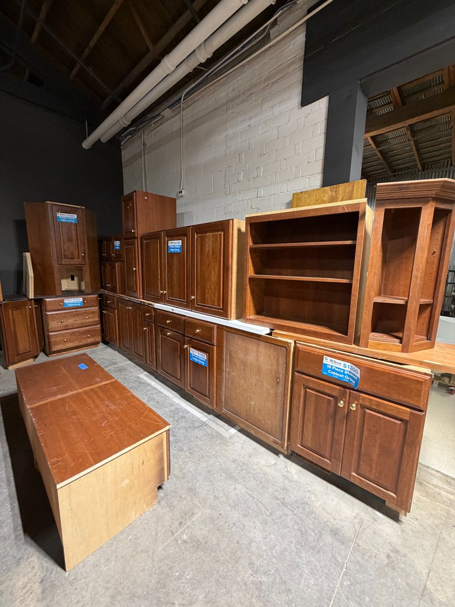 HabitatKent's tweet photo. Shopping at ReStore supports our mission, helping local families achieve homeownership!🏠
Come see what we have in-store at 1739 Elizabeth Ave NW, 49504.😊
#ReStore #HabitatReStore #ReStoreFinds https://t.co/tQJDnoHlao