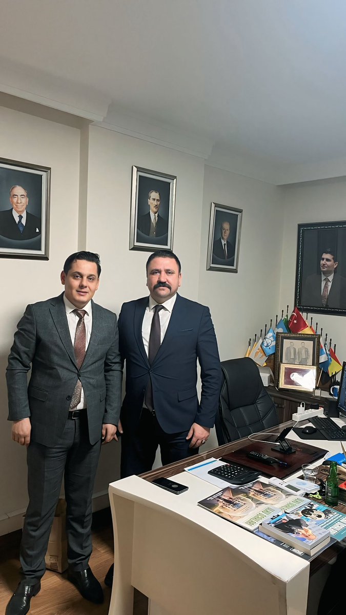 Milliyetçi Hareket Partisi Göksun İlçe Başkanımız, iki cihan gardaşım Emre ÇİÇEK ile Genel Merkezimizde hasret giderdik.
Davasına olan bağlılığı, teşkilat disiplinine olan hassasiyeti ve Göksun’da yürüttüğü özverili çalışmalarıyla görevini layıkıyla yerine getiren İlçe