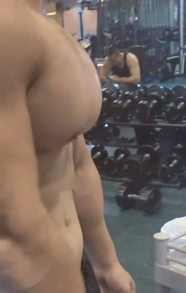 StanbaseX's tweet image. Is it really allowed to be this thicccc