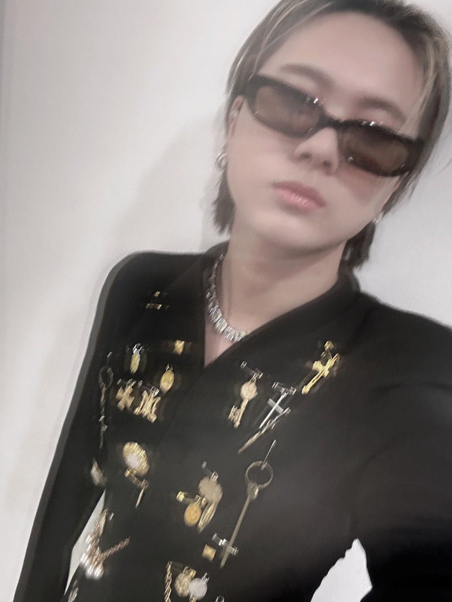 LIL_LEAGUE_'s tweet image. 【#MATORA🐯】

🇹🇭Thailand🇹🇭
สนุกสุด ๆ ไปเลย🔥

อยากจะไปอีกแน่นอนครับ！
ตั้งหน้าตั้งตารอเสตจต่อไปเลยครับ

อย่าลืมฟัง『LILMATIC』 กันด้วยนะครับ 🙏

━━━━━━━━━━
🎧❯❯lilleague.lnk.to/neomatic
🎥❯❯youtube.com/watch?v=tNz5LS…

#LILLEAGUE #LILinThailand
#LIL_NEOMATIC