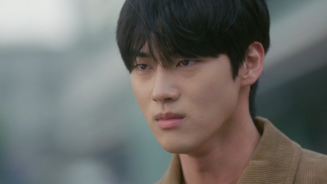 yensieun's tweet photo. gyujin breaks up with seongjun coz he’s tired of his typical ways, tired of him acting like he’s better than everyone else and tired of knowing that he deserves better. 
seongjun pretends not to care, that is until gyujin gets a new boyfriend. 
he can’t hide his feelings anymore https://t.co/qvnqpojAG6