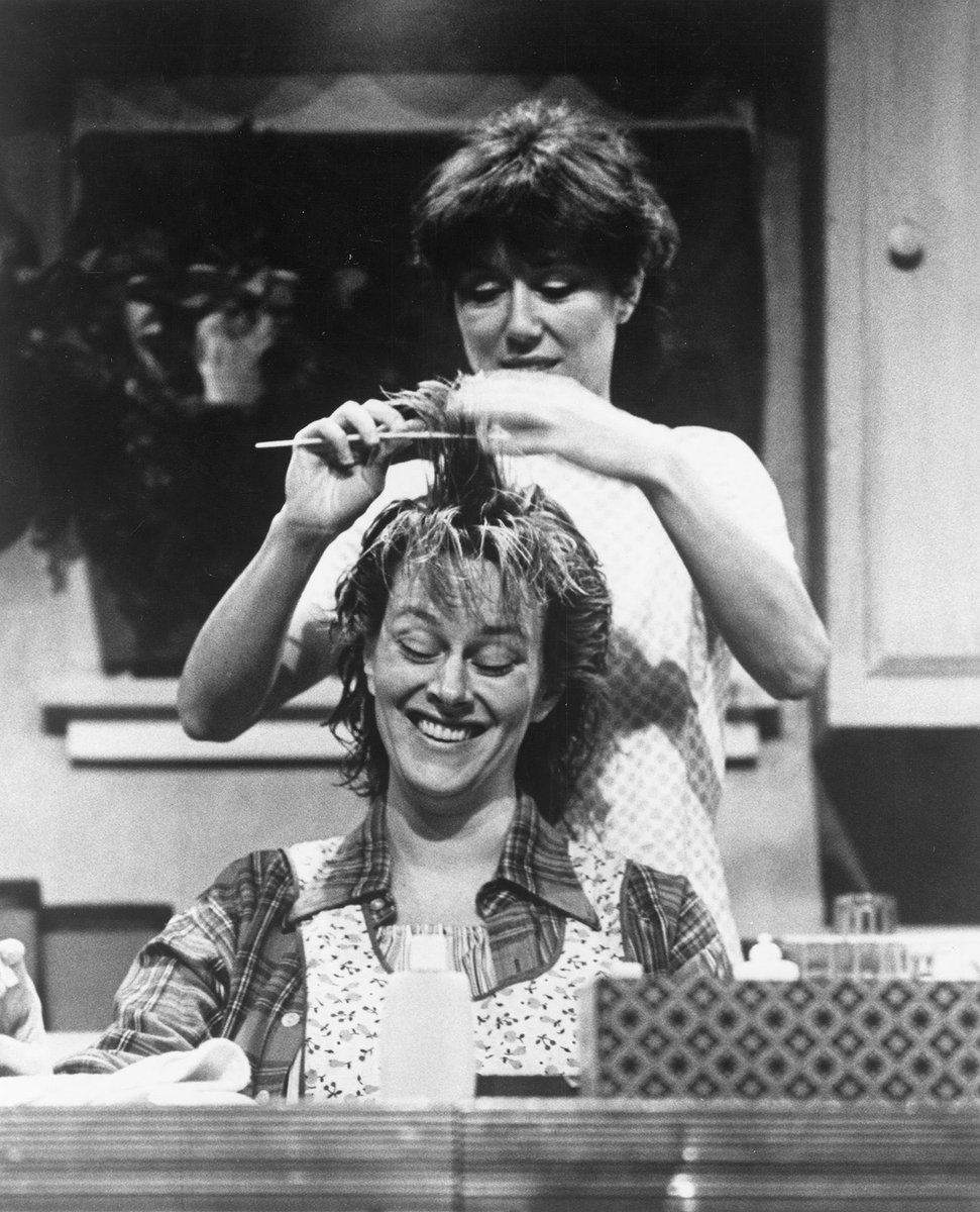 queenmarymcd's tweet image. — @MaryMcDonnell10 in Stitchers and Starlight Talkers (1986) alongside Rudolph Willrich, Leigh Curran, Susan Kellermann, Bruce Katzman, and Constance Ball at Yale Repertory Theatre 🎭❤️

By Kathleen Betsko &amp;amp; Directed by William Partlan
#marymcdonnell #theladybam #yale