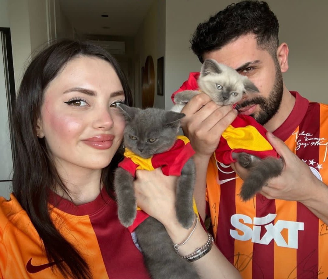 Maaile en sevdiğim GS liler 😍 <a href="/elifnuryeel/">Elif Nur Yel</a> <a href="/espiresmi/">espiresmi</a> <a href="/GSStore/">GSStore</a>