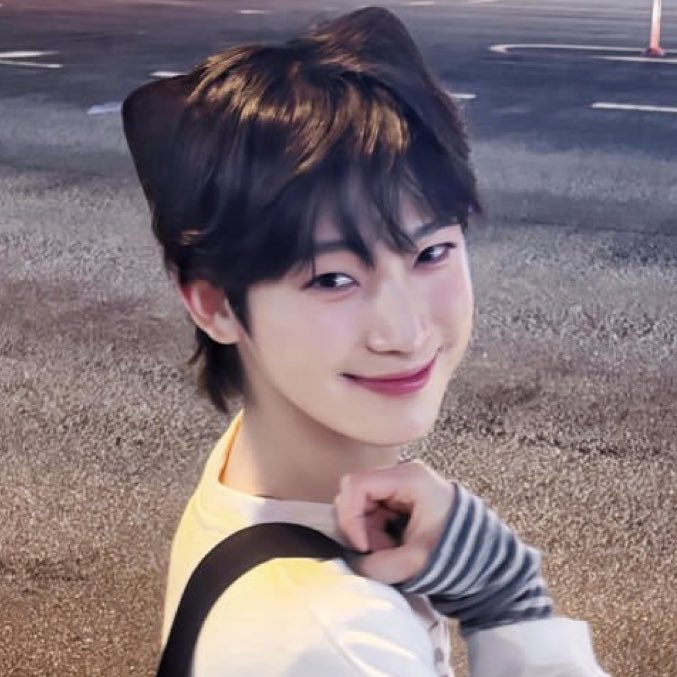 ₍^ ˶• ⩊ •˶ ^₎