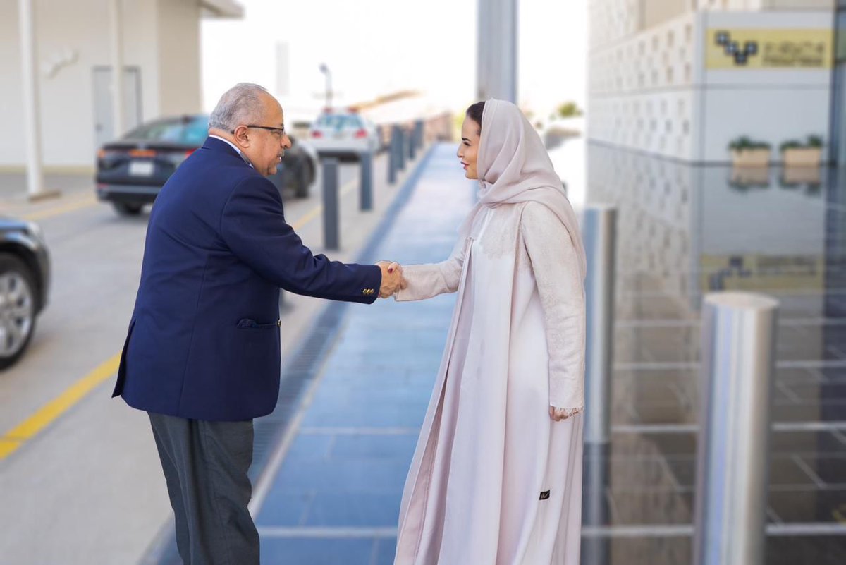 🇬🇹🇸🇦 | El #CancillerGT Carlos Ramiro Martínez Alvarado efectuó una visita a la Organización de Cooperación Digital de Arabia Saudita, donde sostuvo un encuentro con la Secretaria General, Deemah Alyahya.

#NotaDePrensa 🔗 bit.ly/4bNCTV6