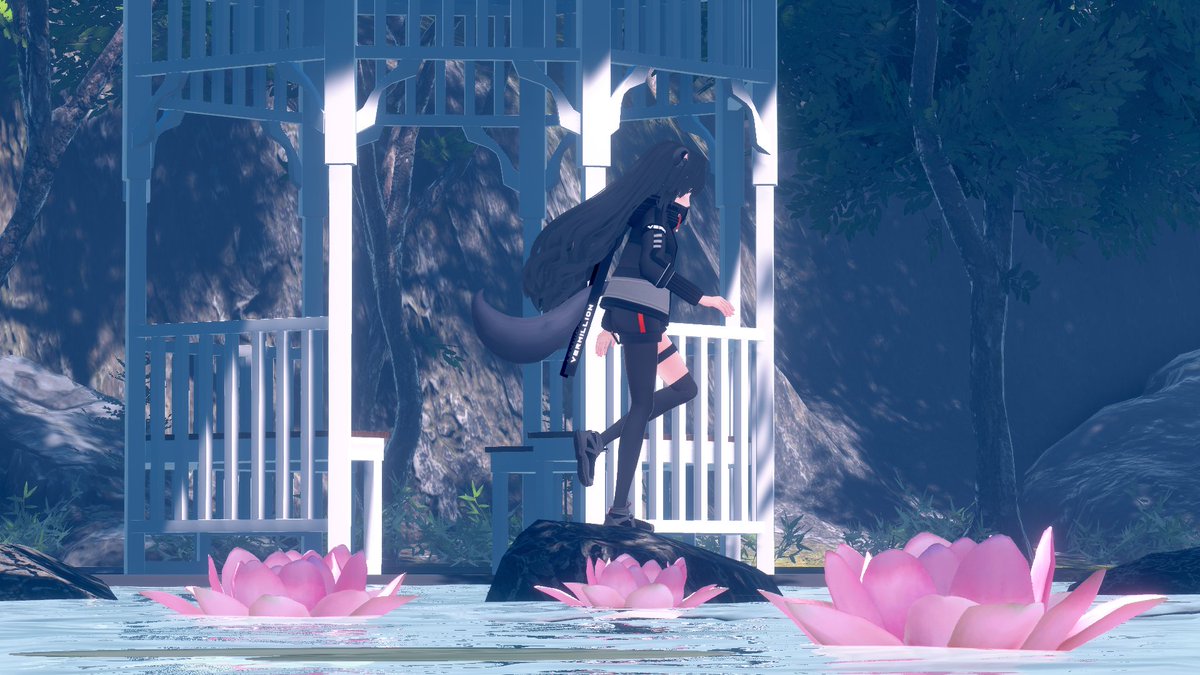 うらびと tweet media