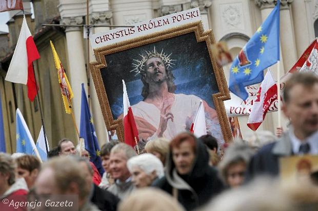 trad_west_'s tweet photo. Poland is today the only country in the world that has officially proclaimed Jesus Christ as King of the Nation in a public, solemn act with state participation.  

Christ is King 🇵🇱✝️ https://t.co/AgYm5j6PN7