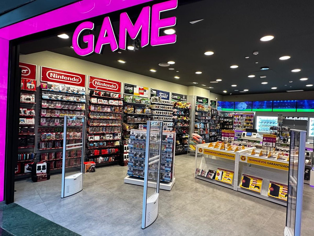 VideojuegosGAME's tweet photo. ¡Reabrimos nuestra tienda GAME en el C.C. BERCEO de Logroño con nuevo diseño! 🥳

Ya puedes pasar a visitarnos y disfrutar de los mejores videojuegos, PC gaming, telefonía y merchandising. 💜 https://t.co/oIgN0lUVhN